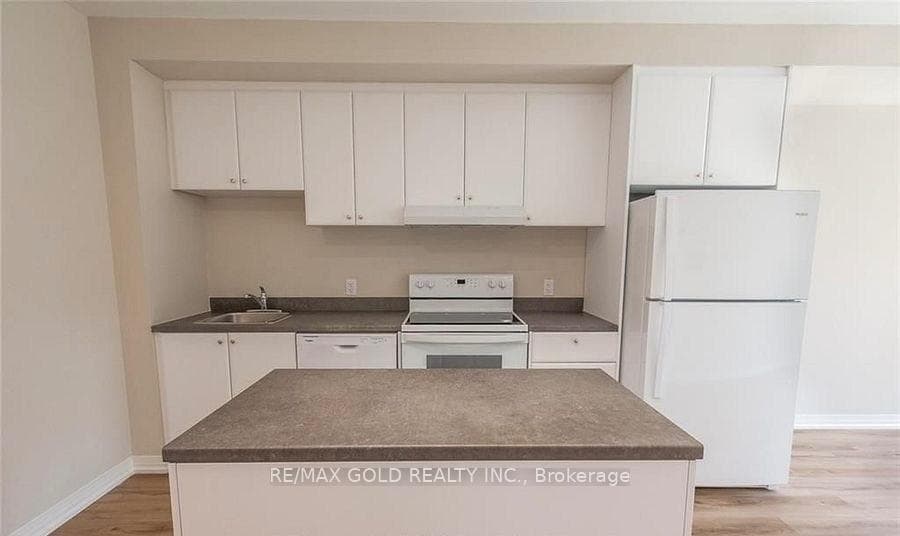 50 Herrick Avenue Unit GL10 photo 25