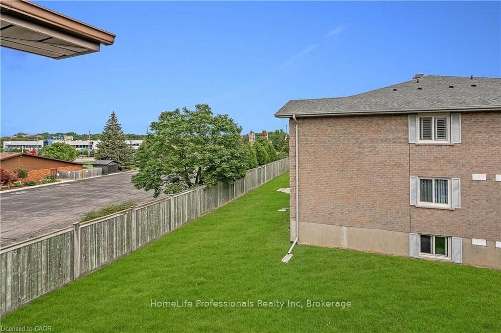 339 NORTHLAKE Drive Unit 11 photo 6