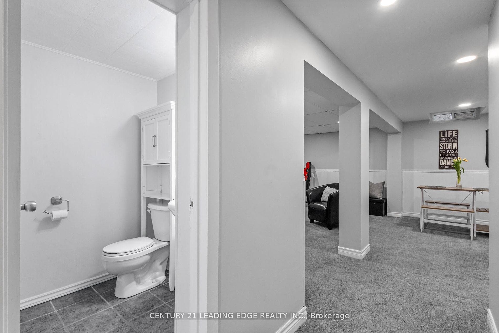 450 Bristol Crescent Unit 32 photo 29