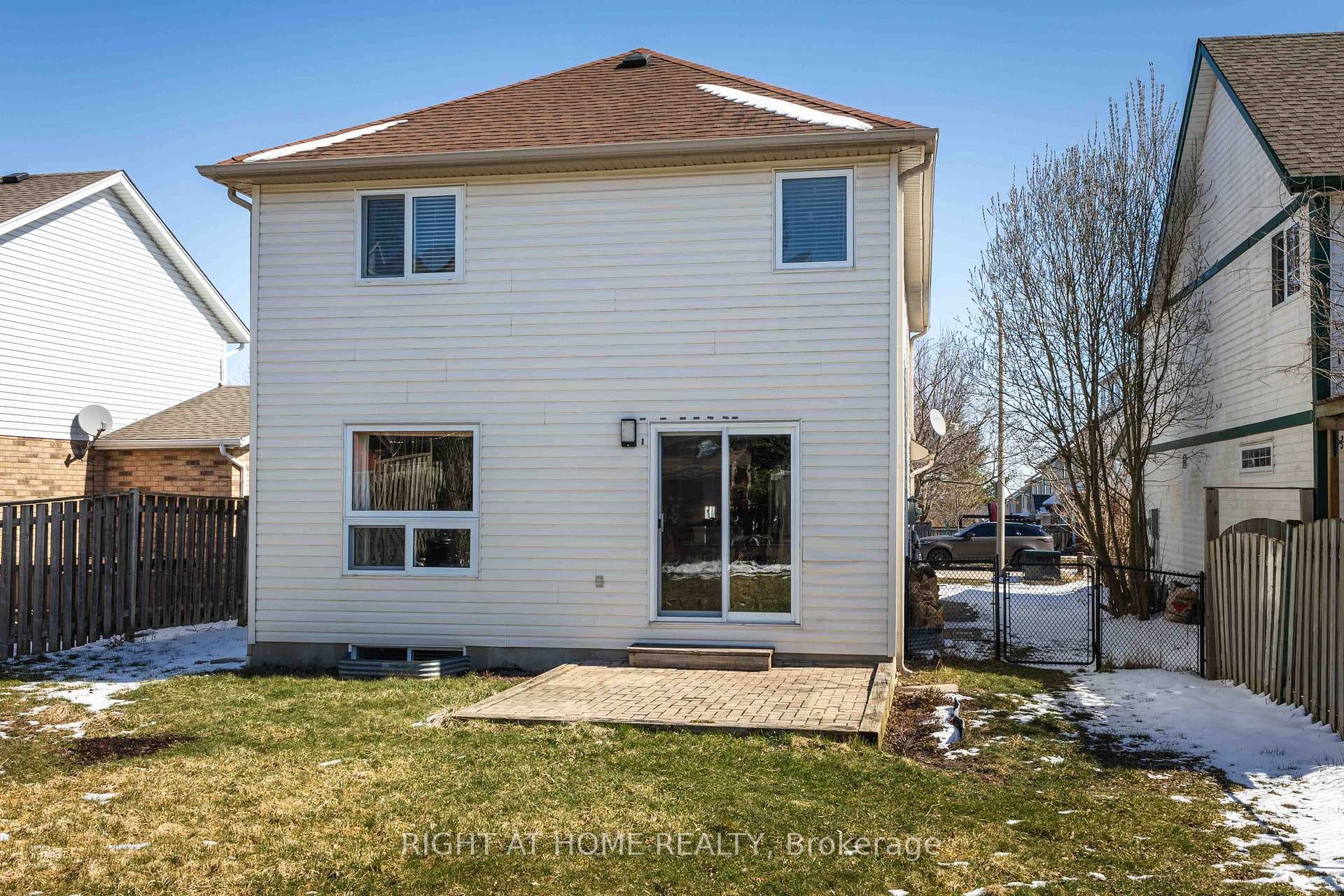 788 Butternut Avenue photo 24