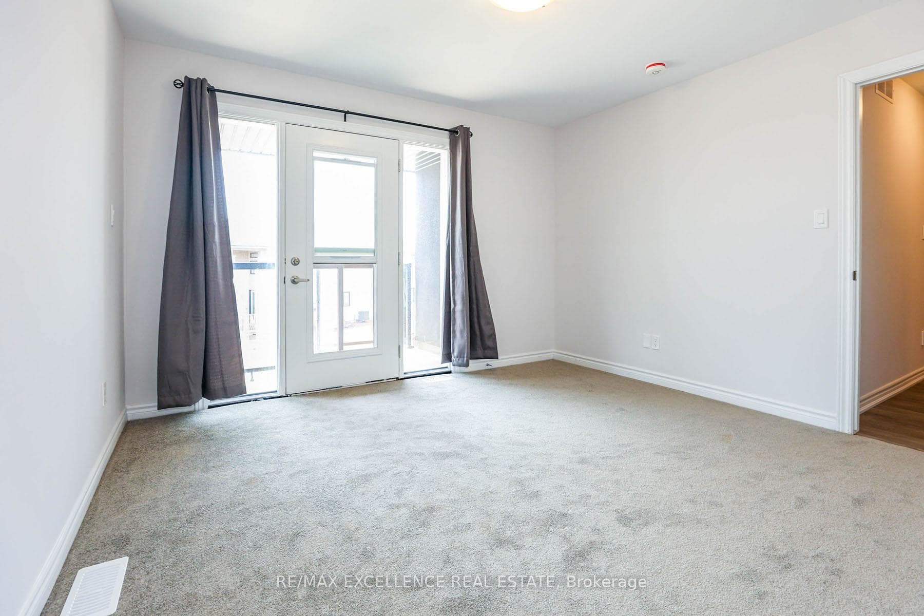 119 Caroline Street photo 17