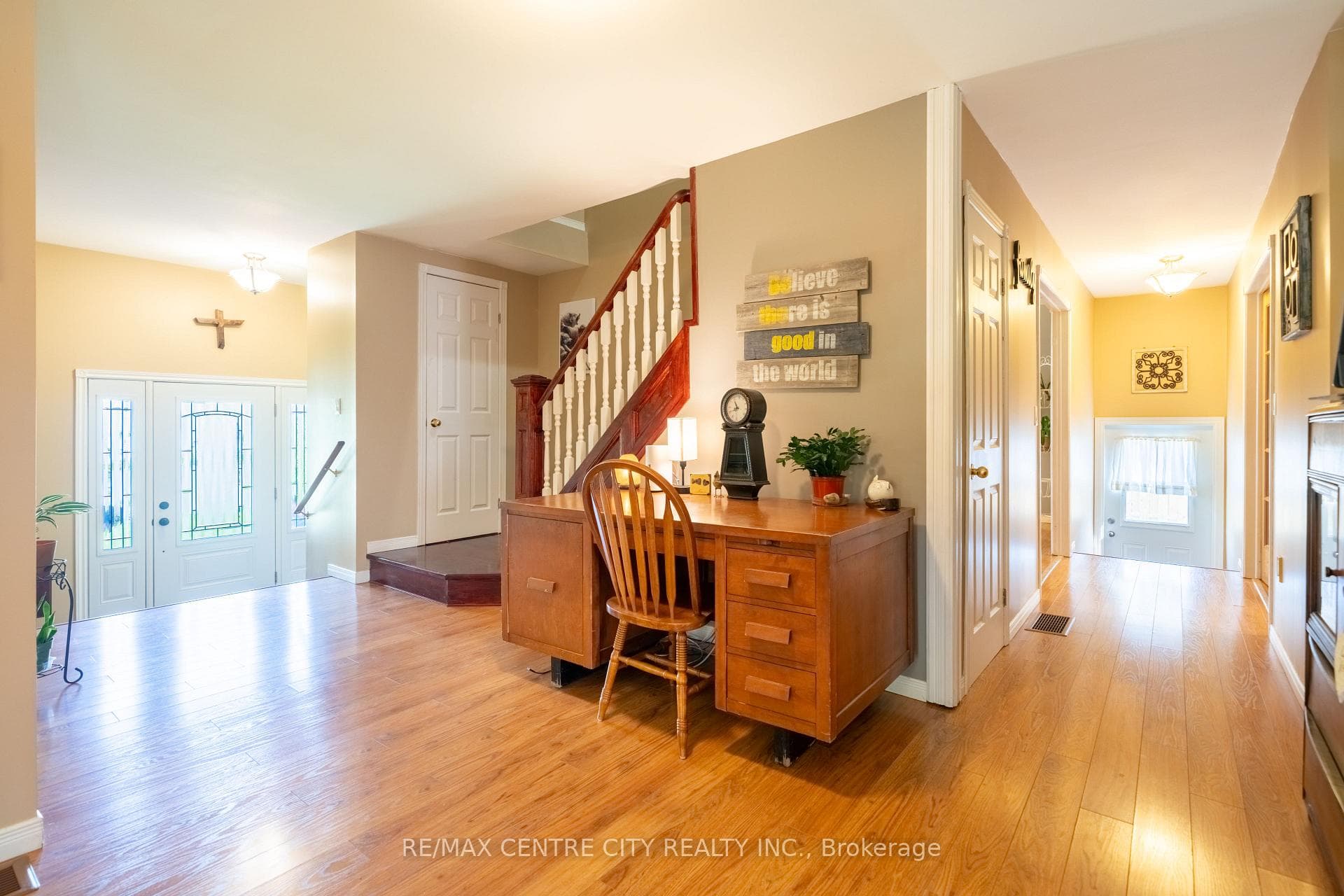 176 Eastman Avenue photo 13
