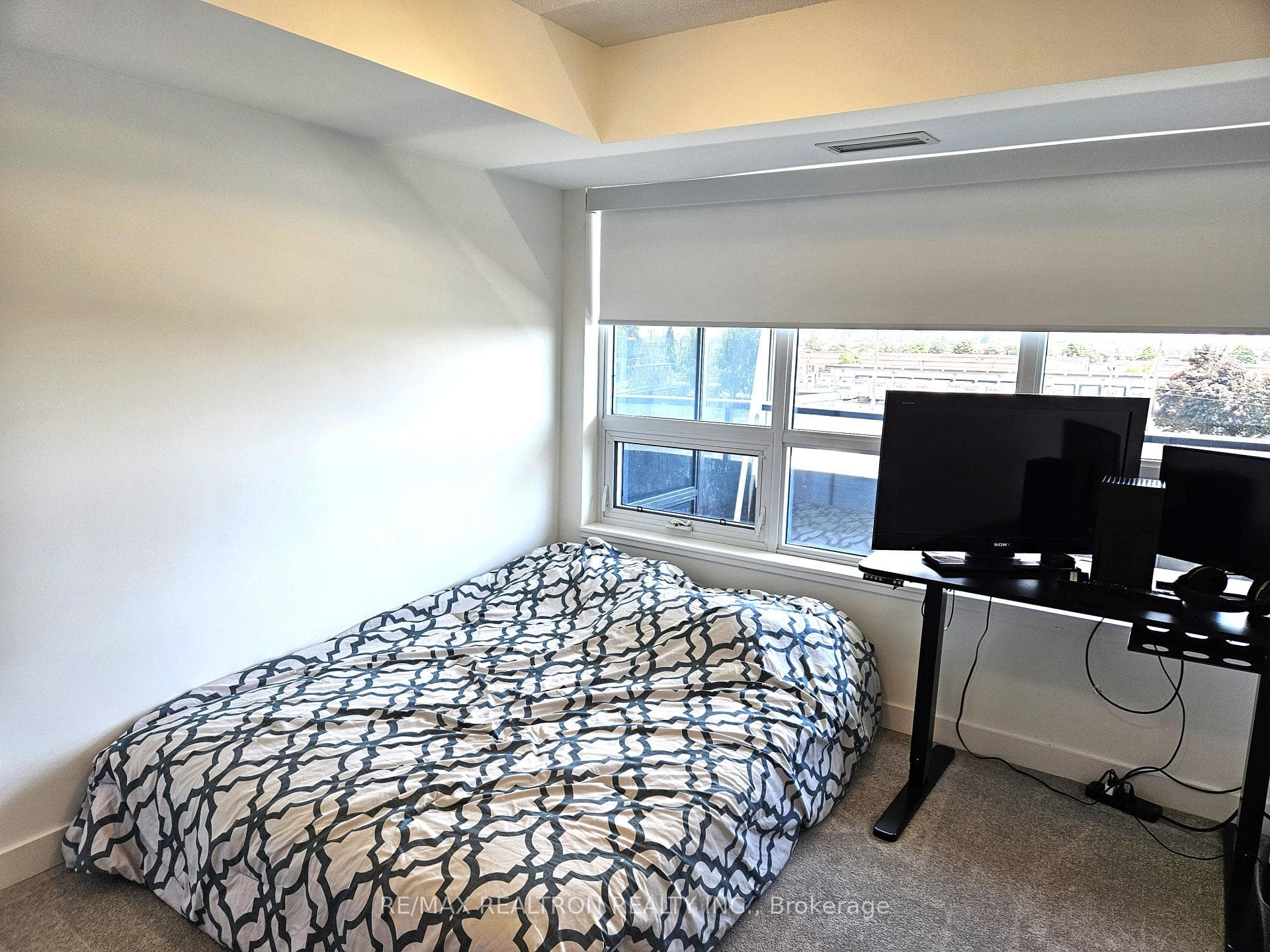 1455 celebration Drive Unit 402 photo 4