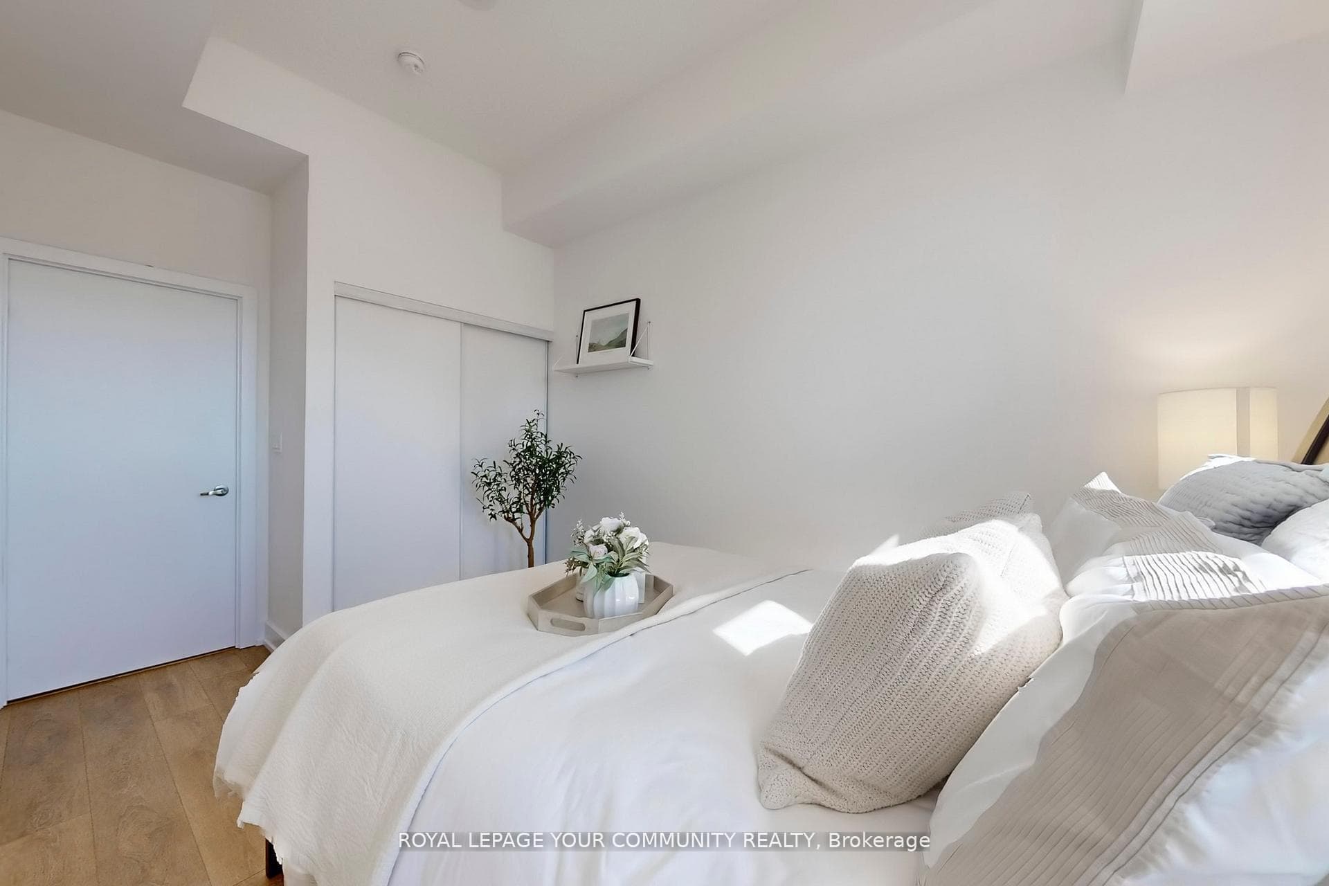 150 Fairview Mall Drive Unit 416 photo 16