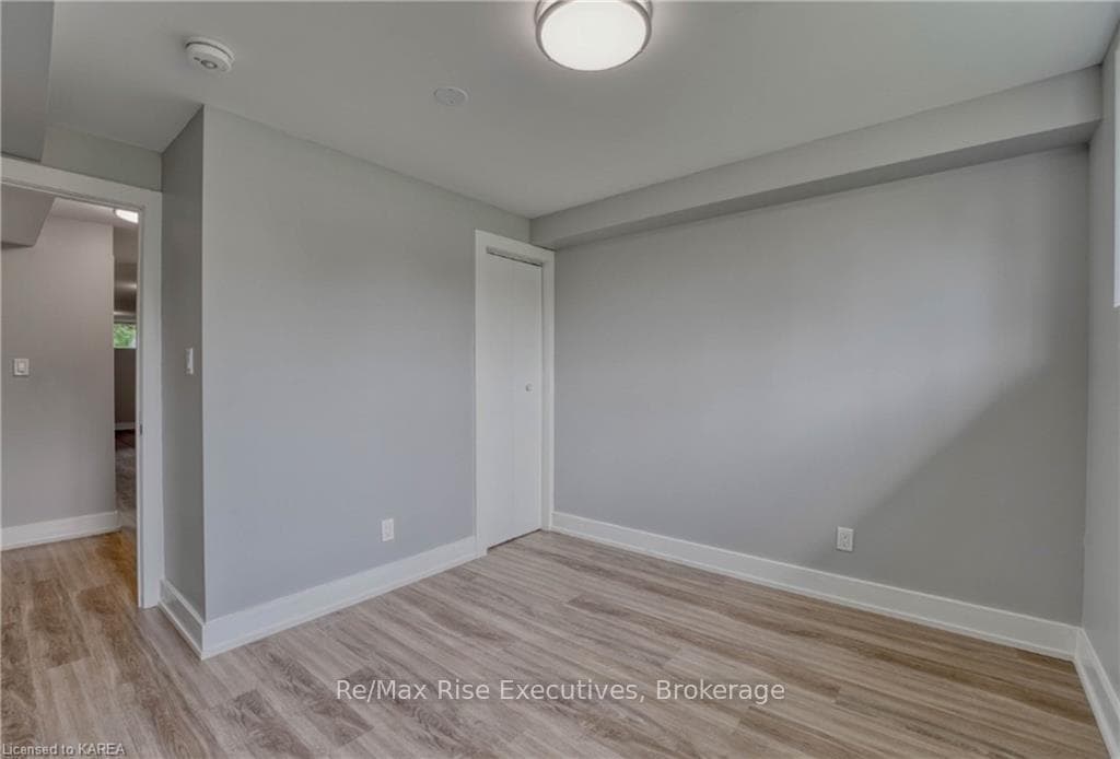 597 GAVIN Court Unit 2 photo 9