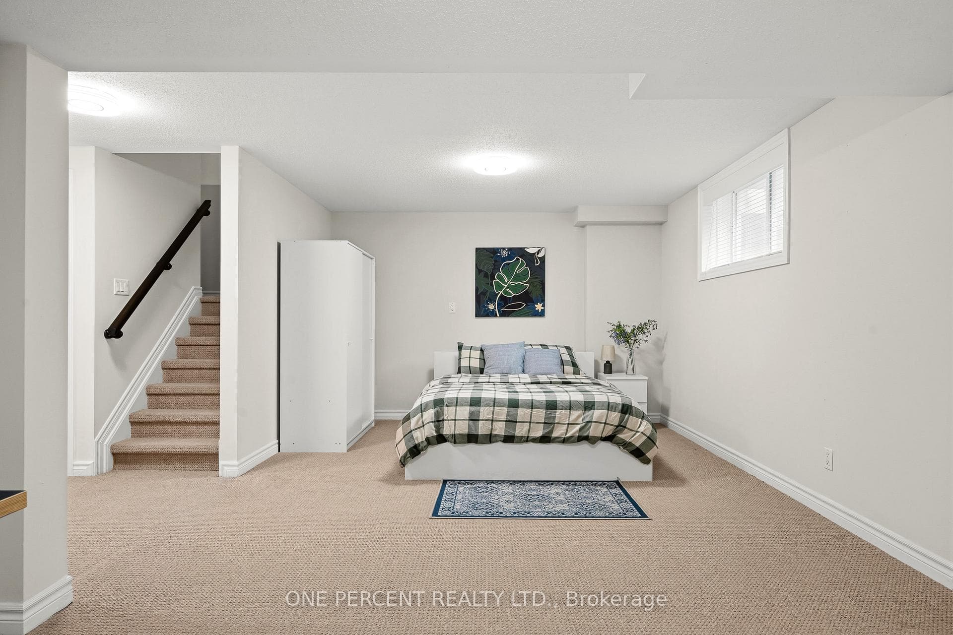 620 Clearbrook Drive photo 33