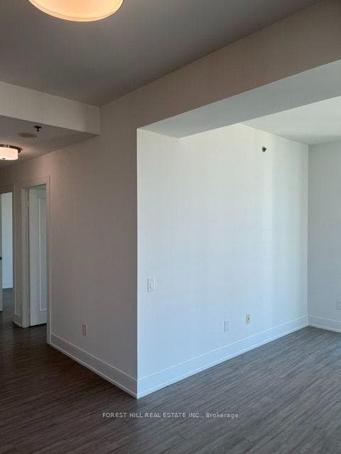 310 Tweedsmuir Avenue Unit 1604 photo 15