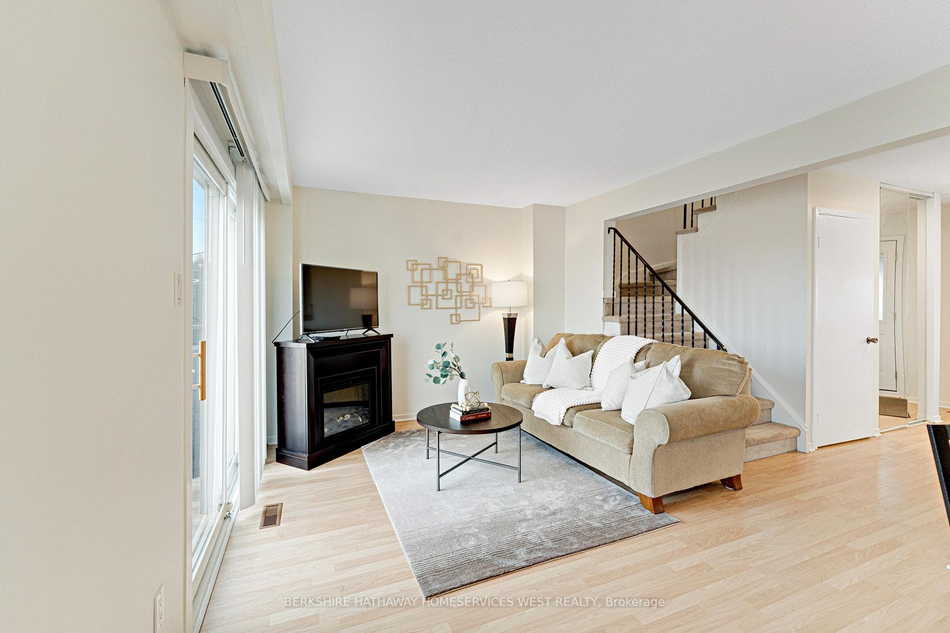 51 Bigham Crescent photo 1