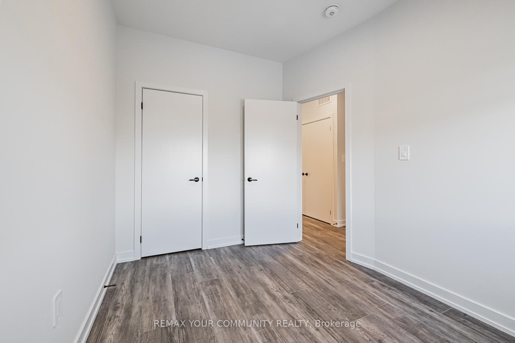 16 Agnes Lane photo 31
