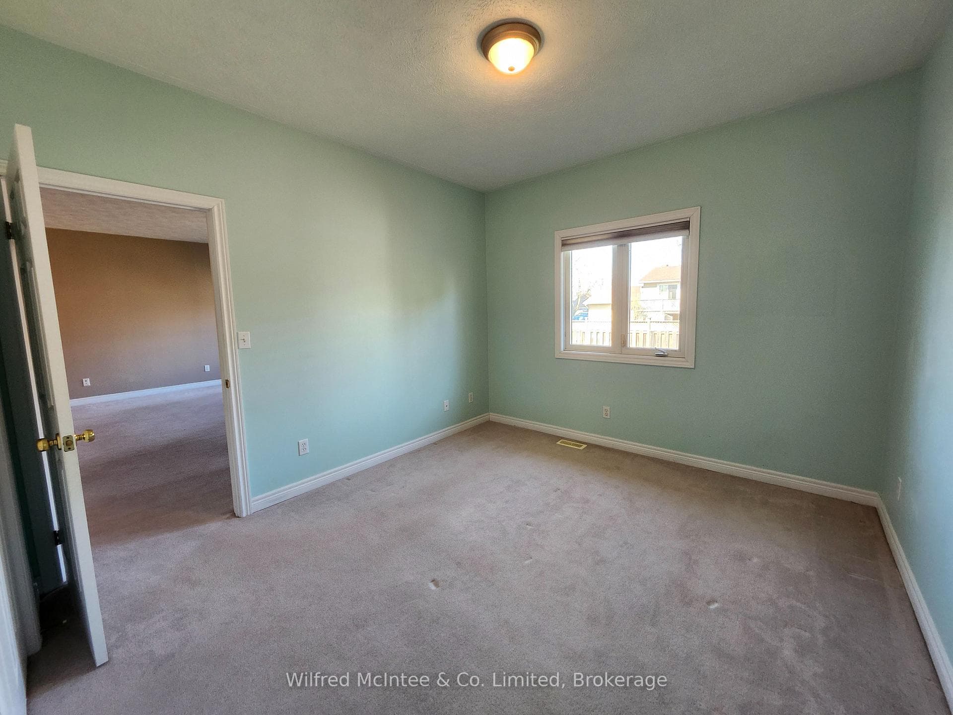 311 Martha Street photo 12