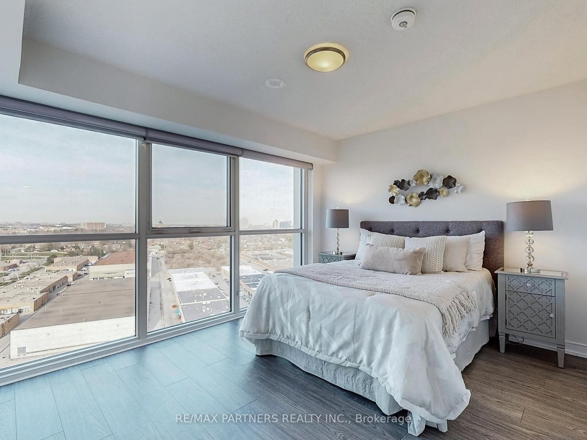 225 Village Green Square Unit 1802 photo 10