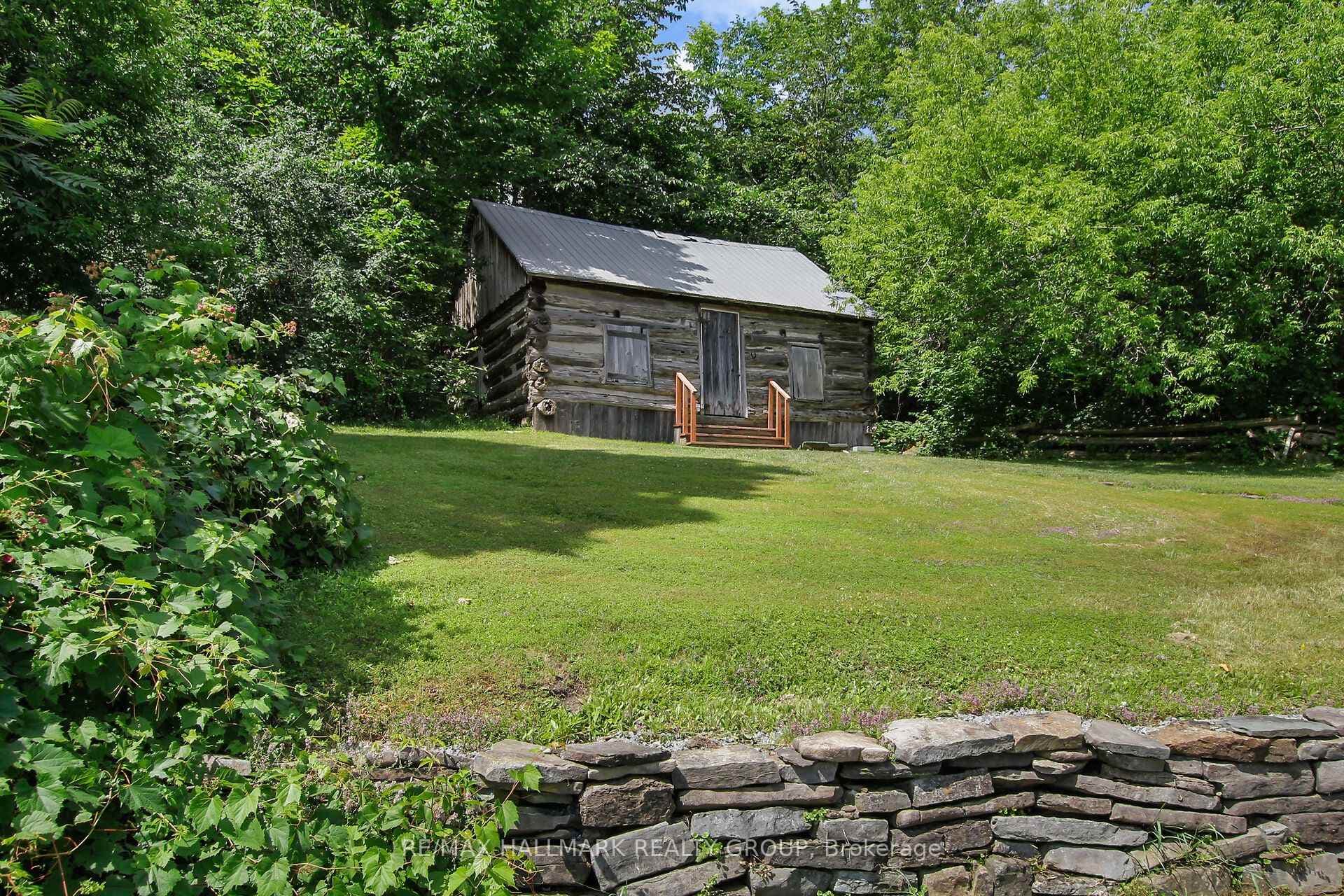350 Berry Side Road photo 48