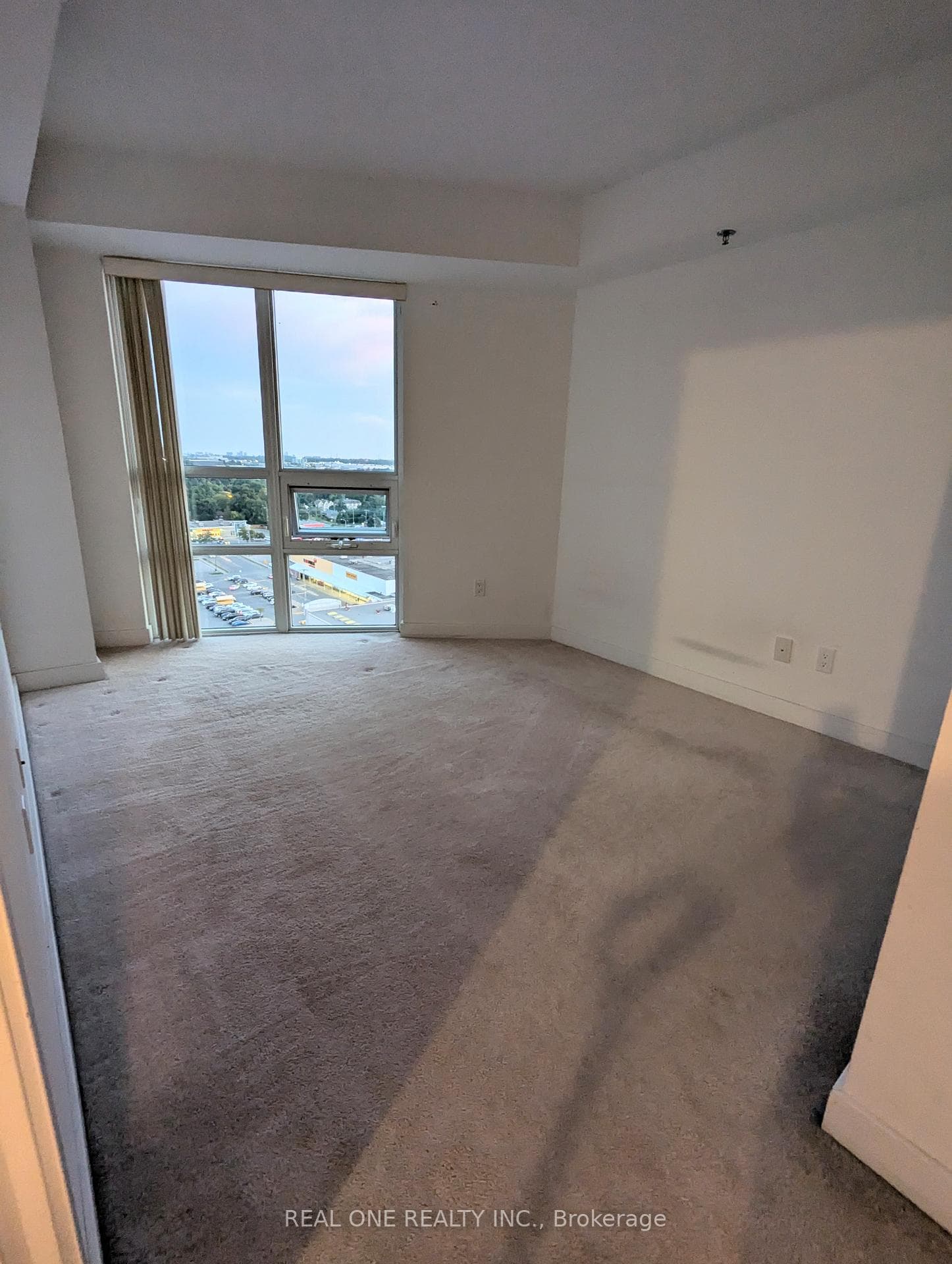 185 Bonis Avenue Unit 1705 photo 4