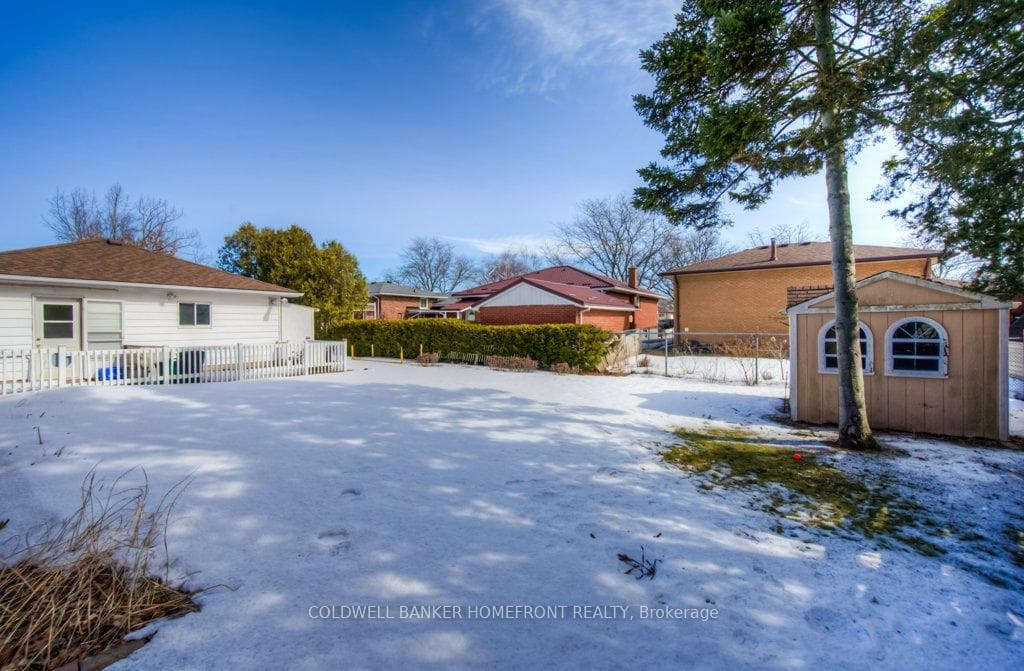 14 Montour Place photo 37