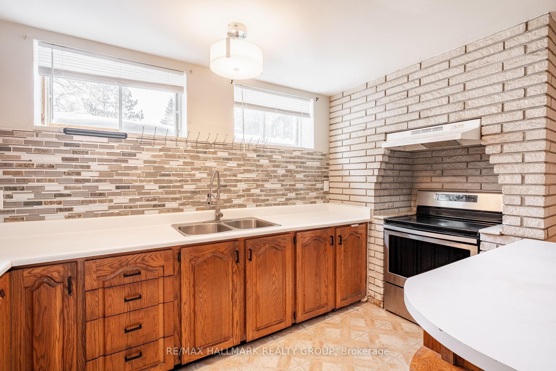 3291 Greenbank Road Unit B photo 6