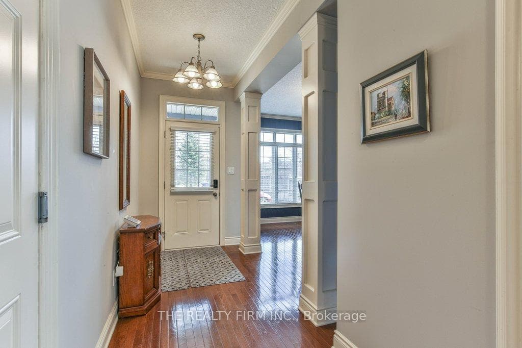 578 MCGARRELL Place Unit 9 photo 2
