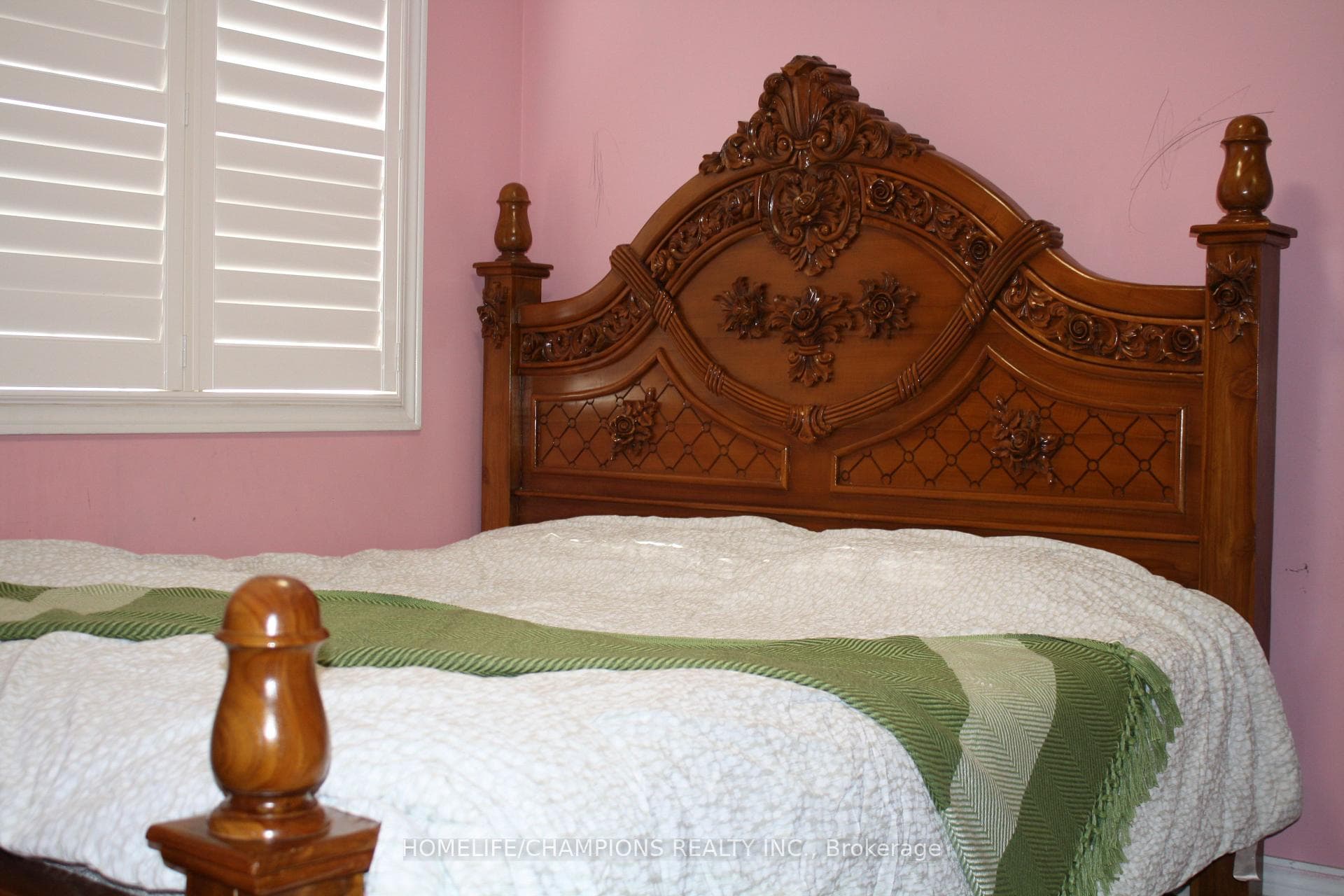 76 Pogonia Street photo 17
