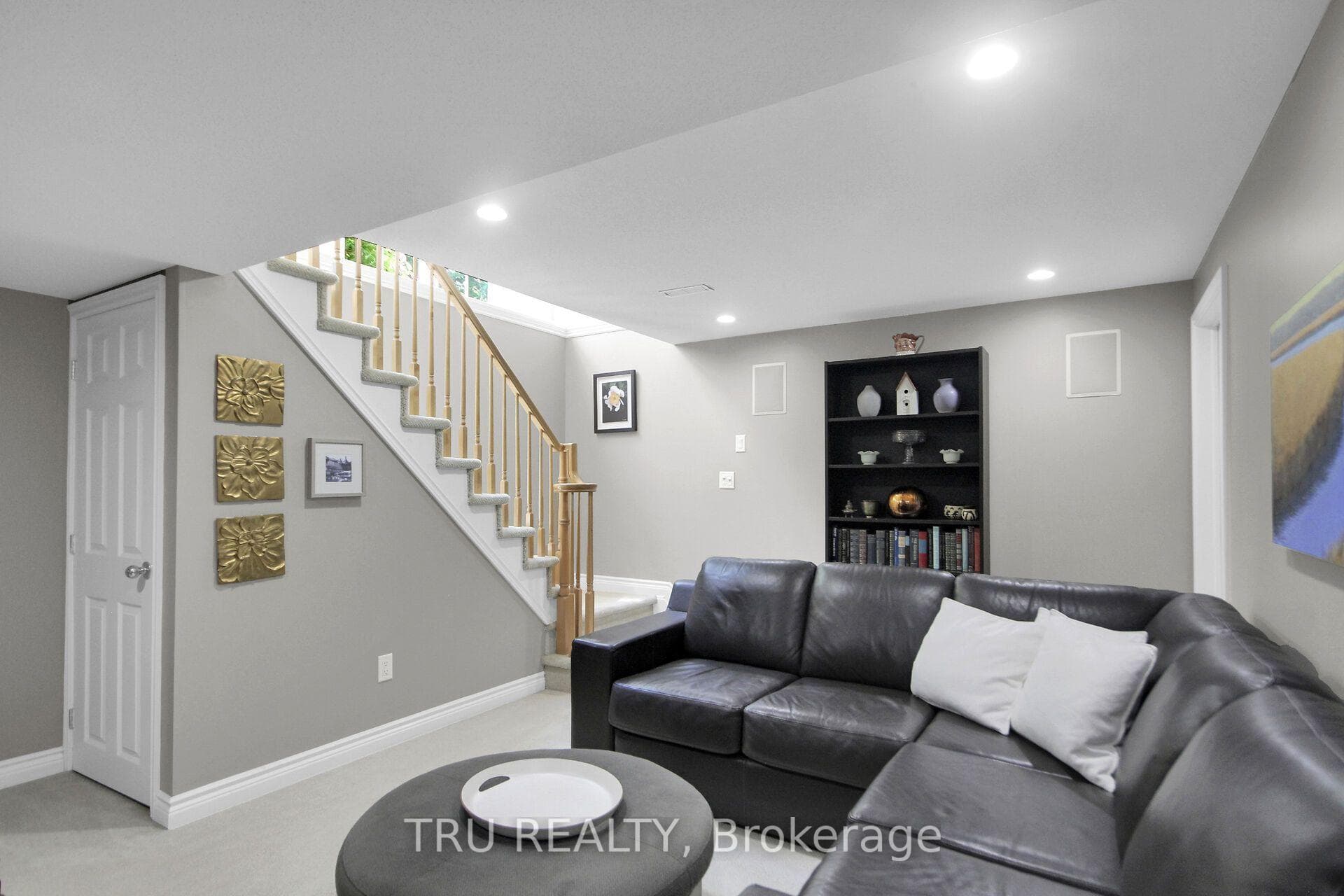 109 Braddock Private photo 34