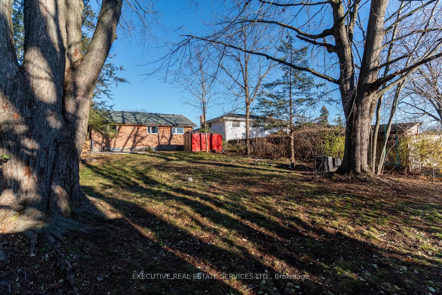 1163 Algonquin Boulevard photo 40