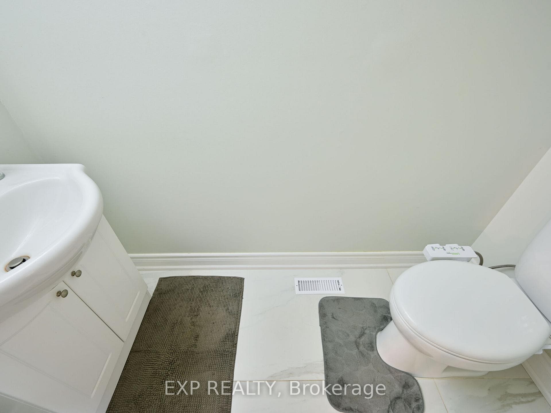 3351 Hornbeam Crescent Unit 64 photo 15