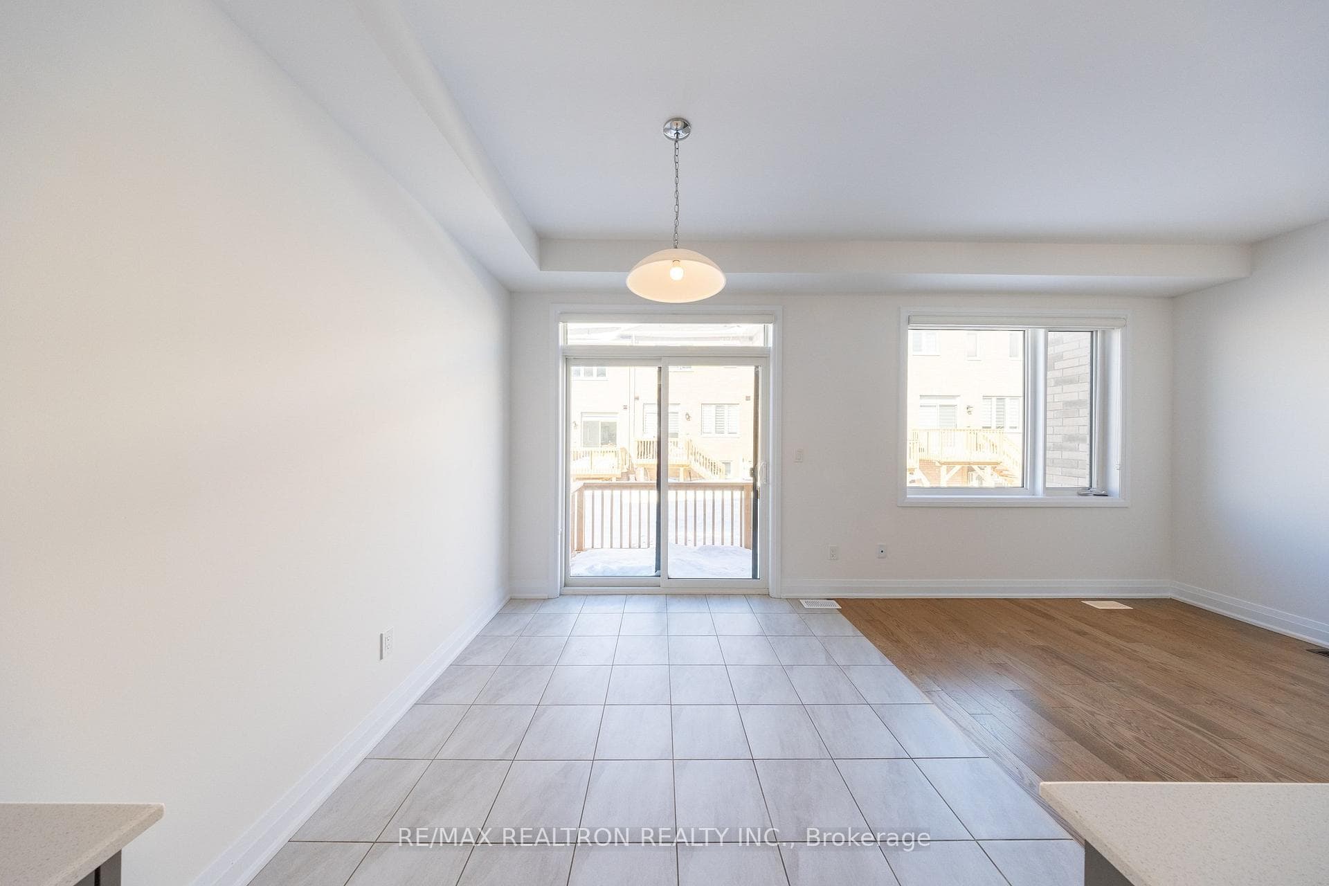 972 Crowsnest Hollow Avenue photo 29