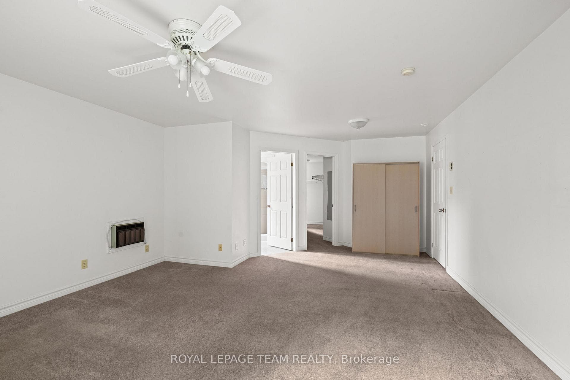 634 Elgin Street photo 20