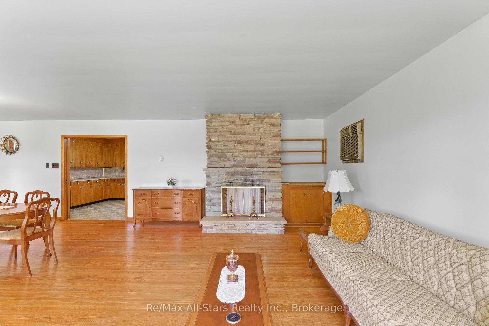 6035 Ganaraska Road photo 7