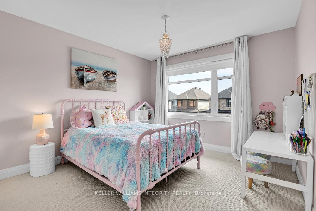 828 Carnelian Crescent photo 21