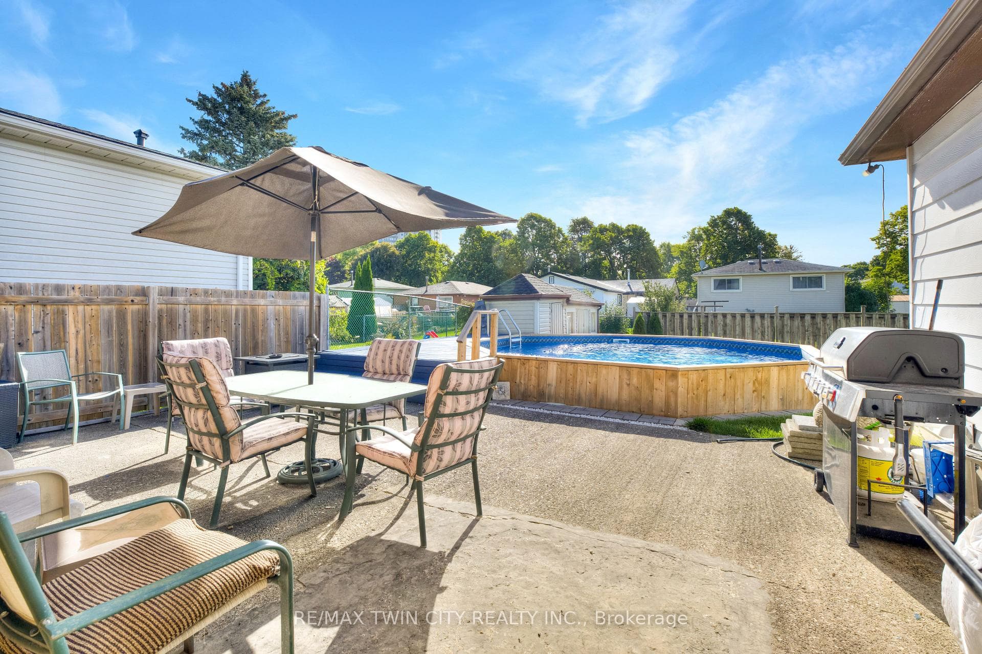 67 Belwood Crescent photo 28