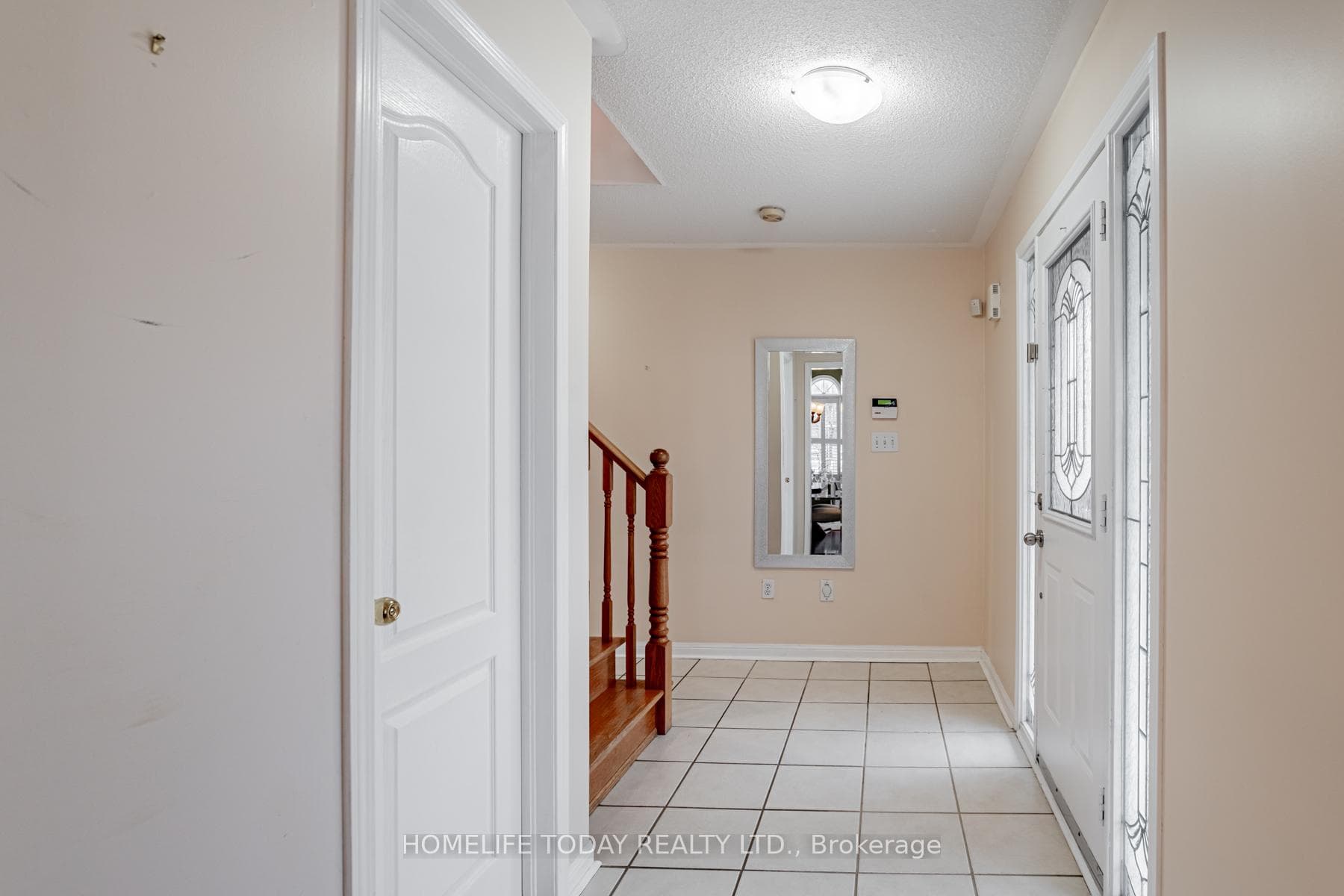 49 Wharnsby Drive Unit Main photo 11