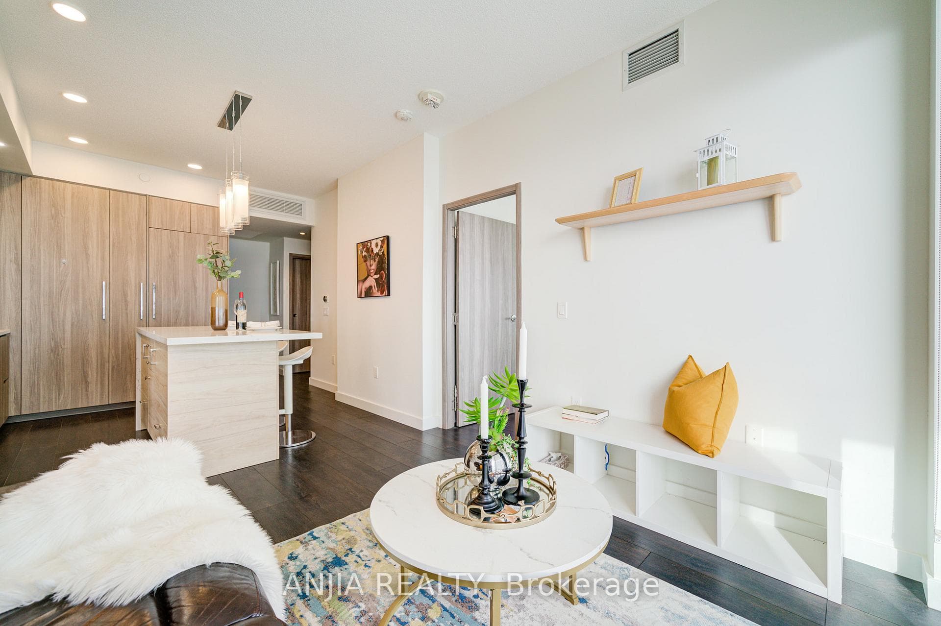 95 McMahon Drive Unit 3101 photo 13