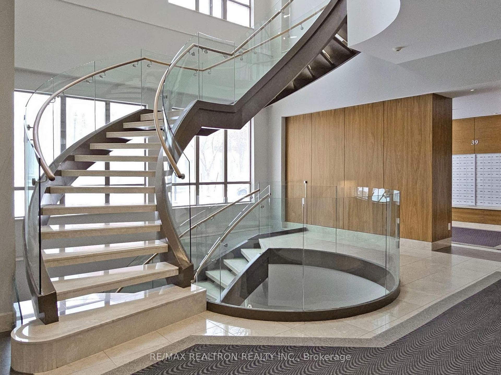 37 Galleria Parkway Unit UPH11 photo 7