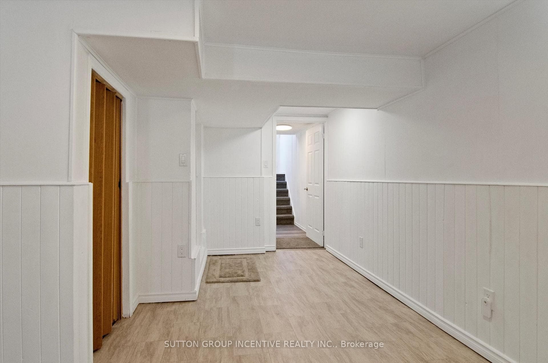 63 Ferris Lane Unit J1 photo 26