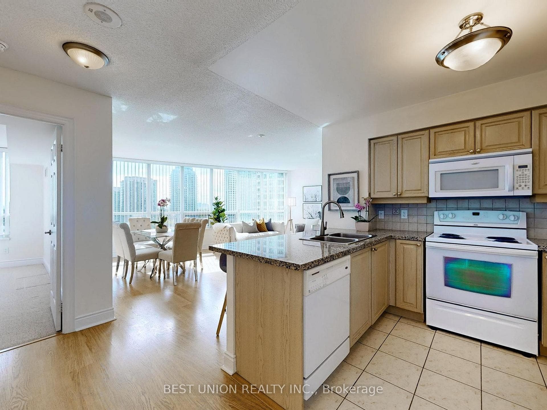 15 Greenview Avenue Unit 1005 photo 32