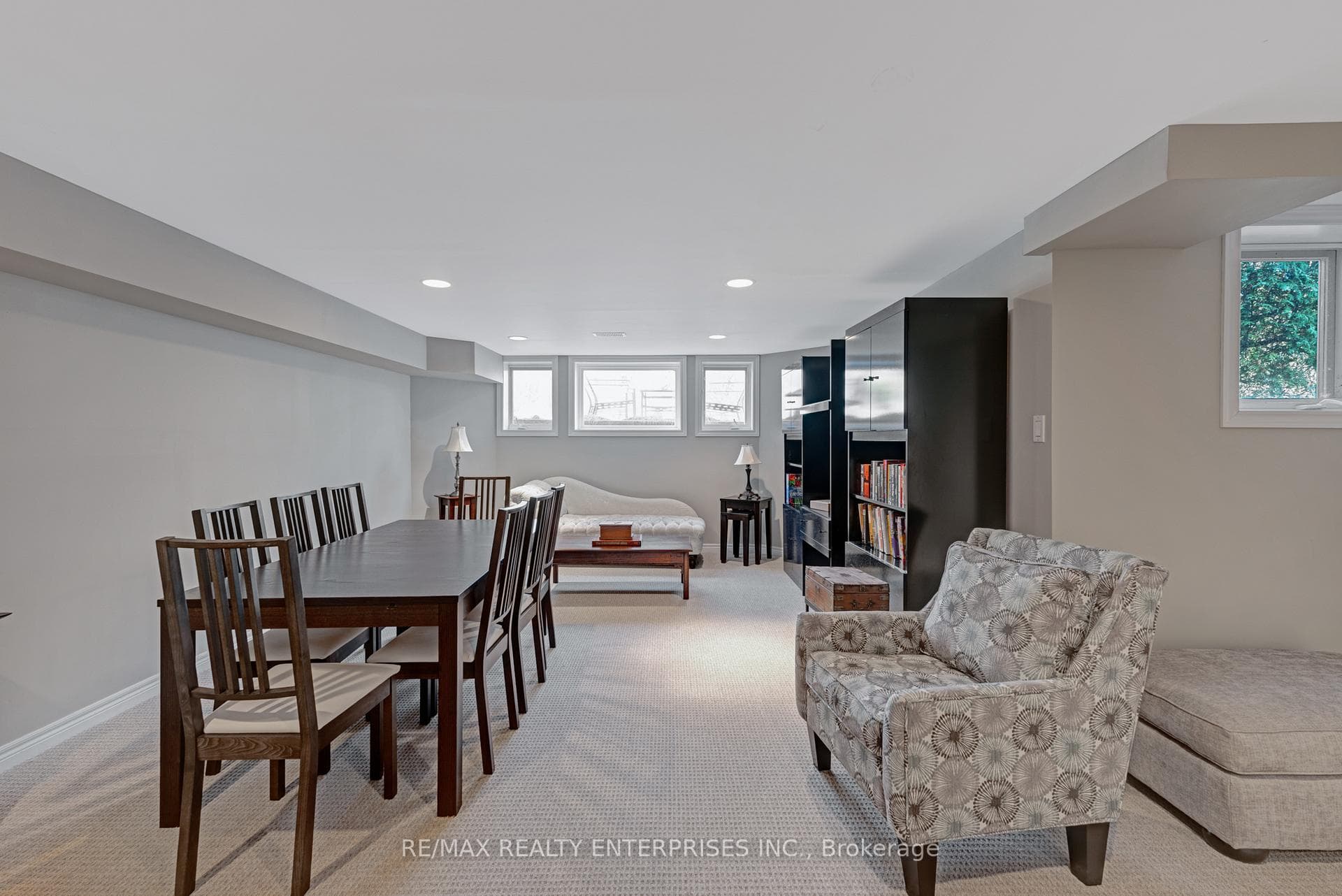 1255 Lorne Park Road photo 22