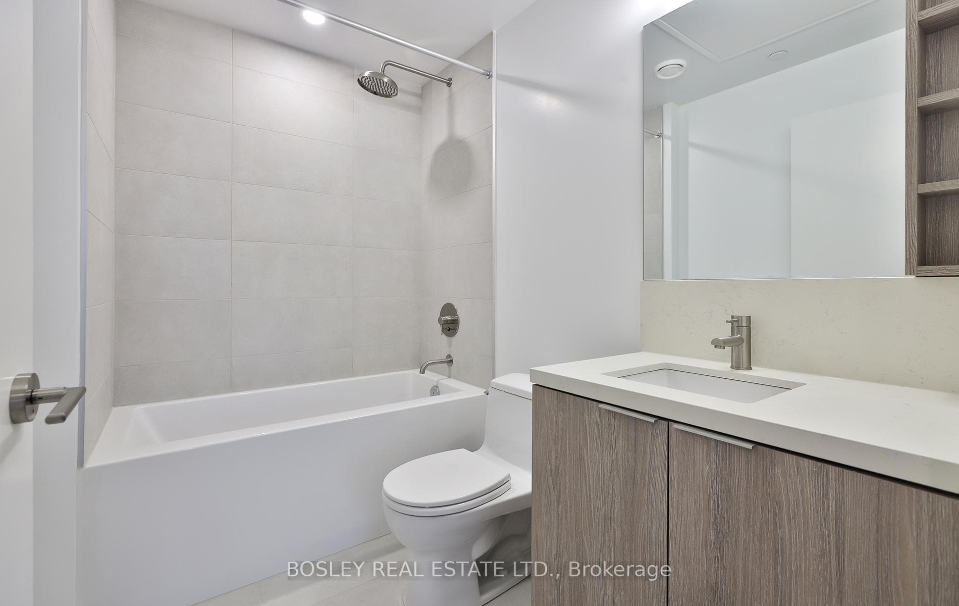 2020 Bathurst Street Unit 1219 photo 15