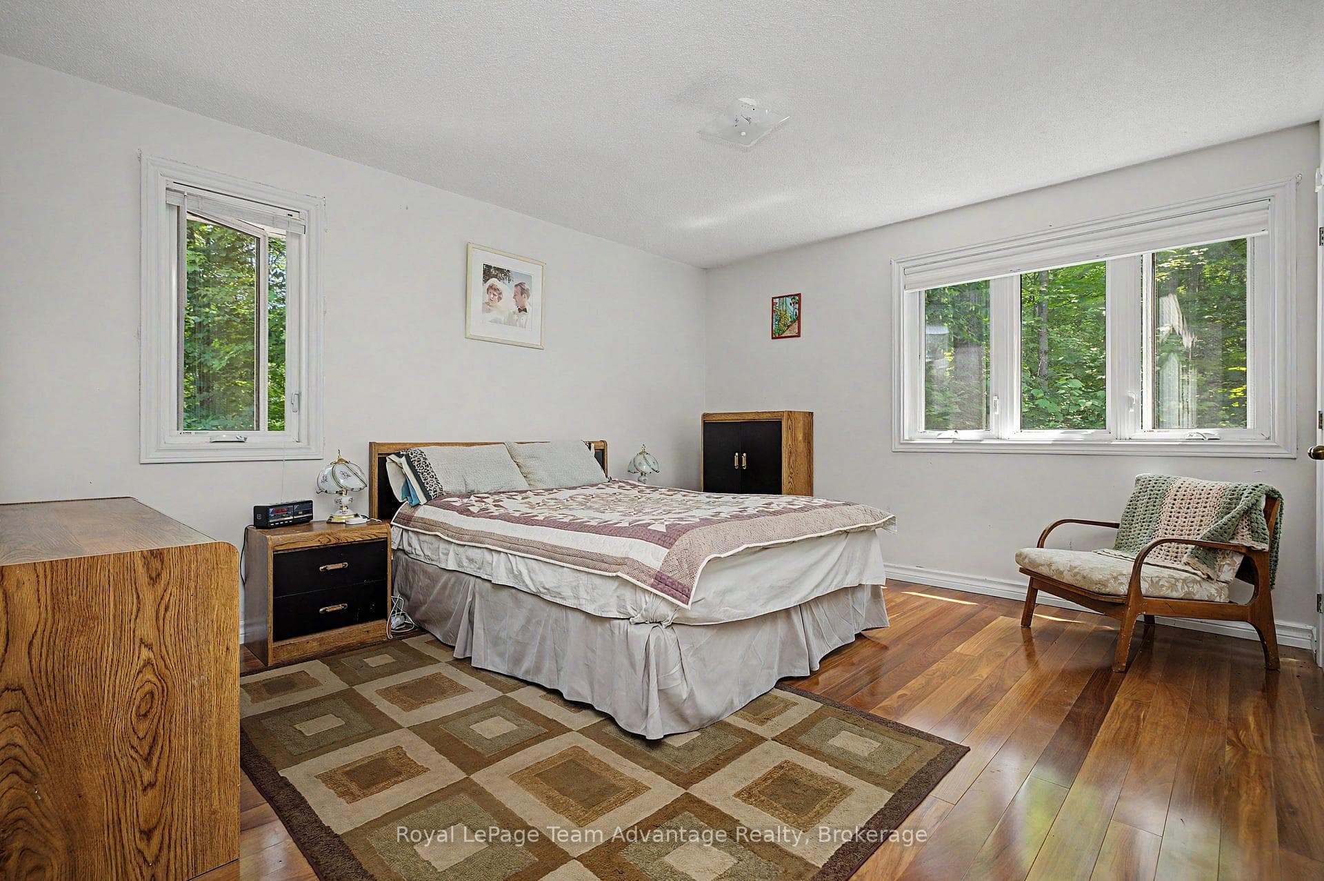 Primary bedroom - main level
