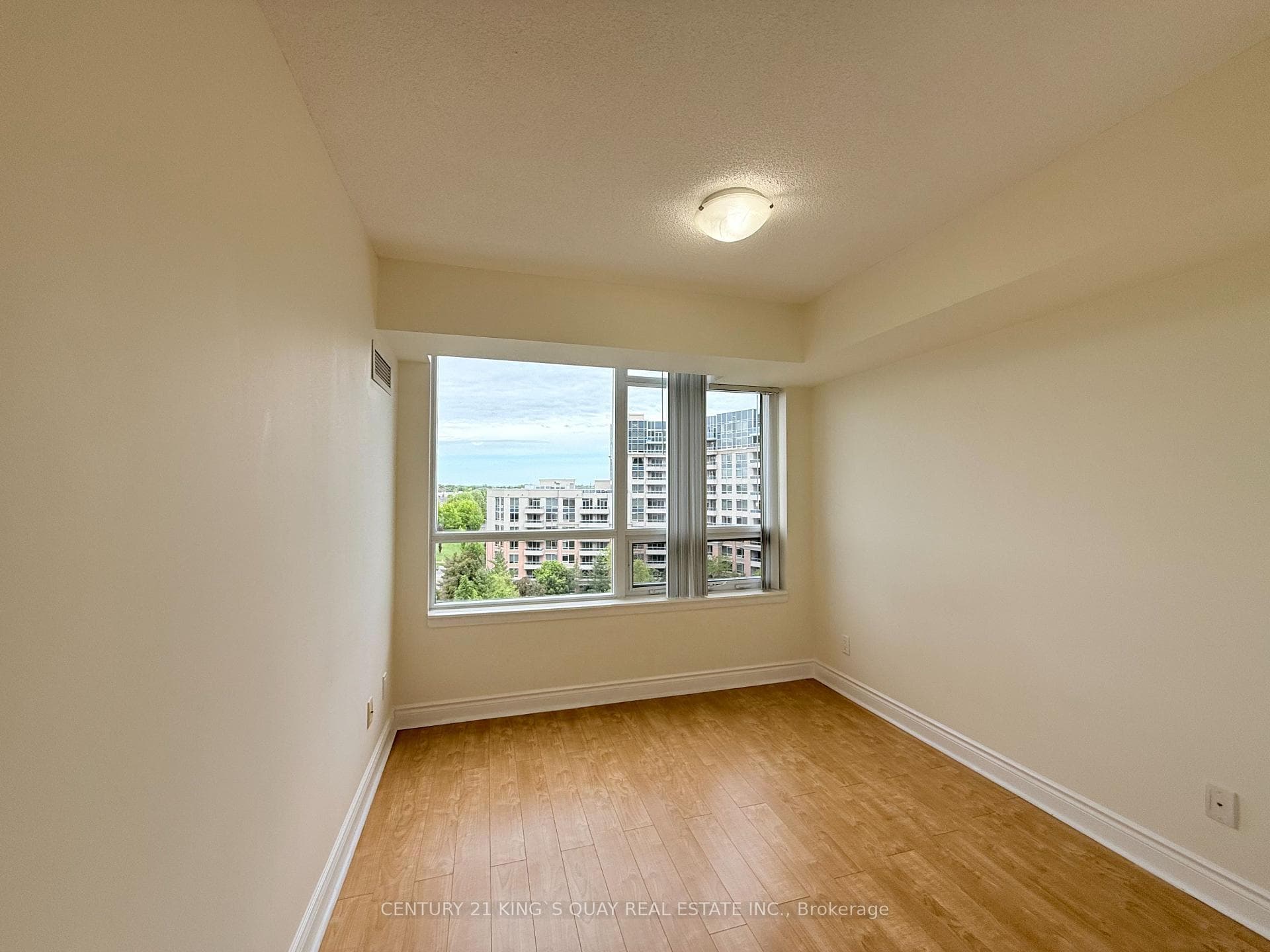 23 Cox Boulevard Unit 1051 photo 13