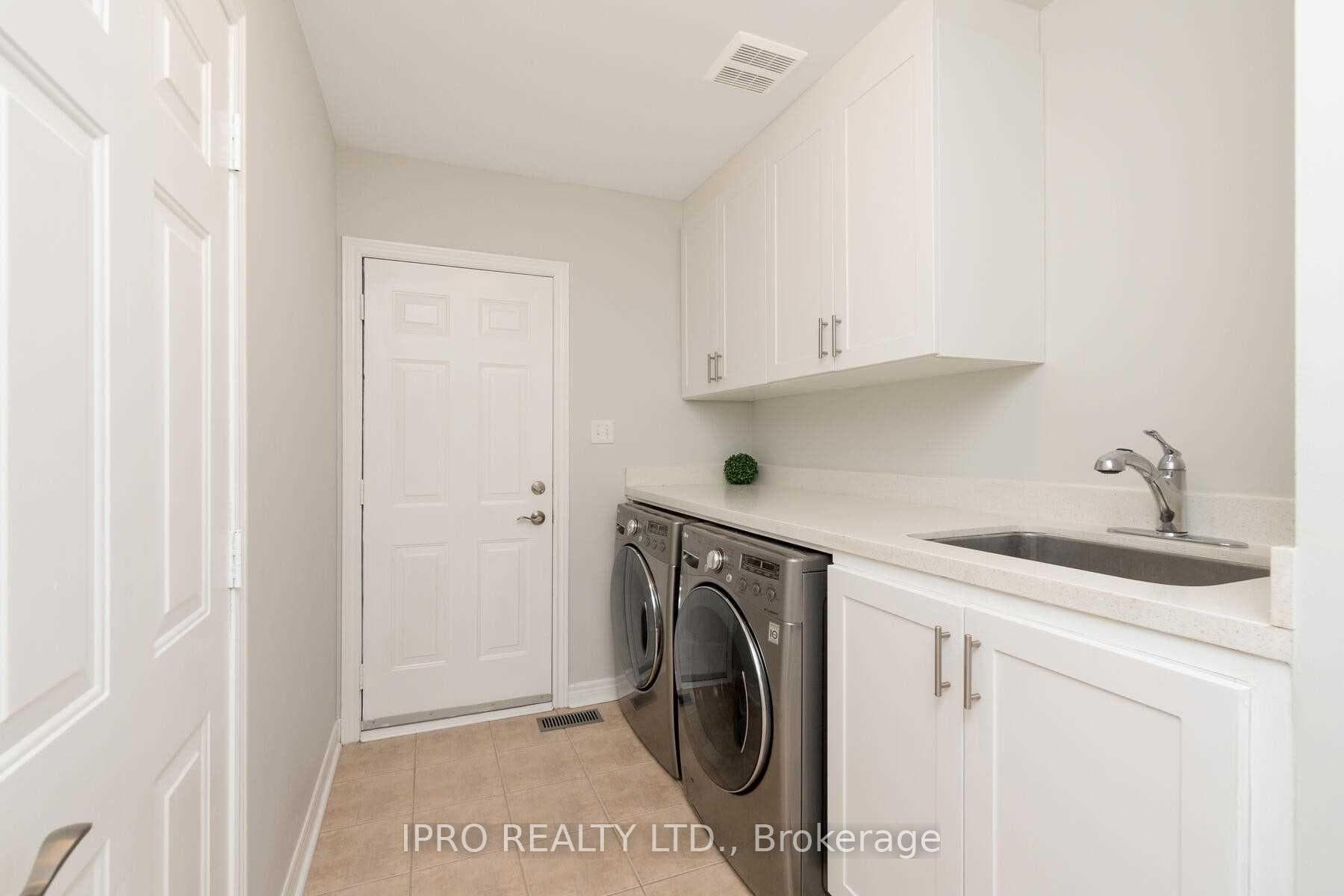 16 Shuter Lane photo 18