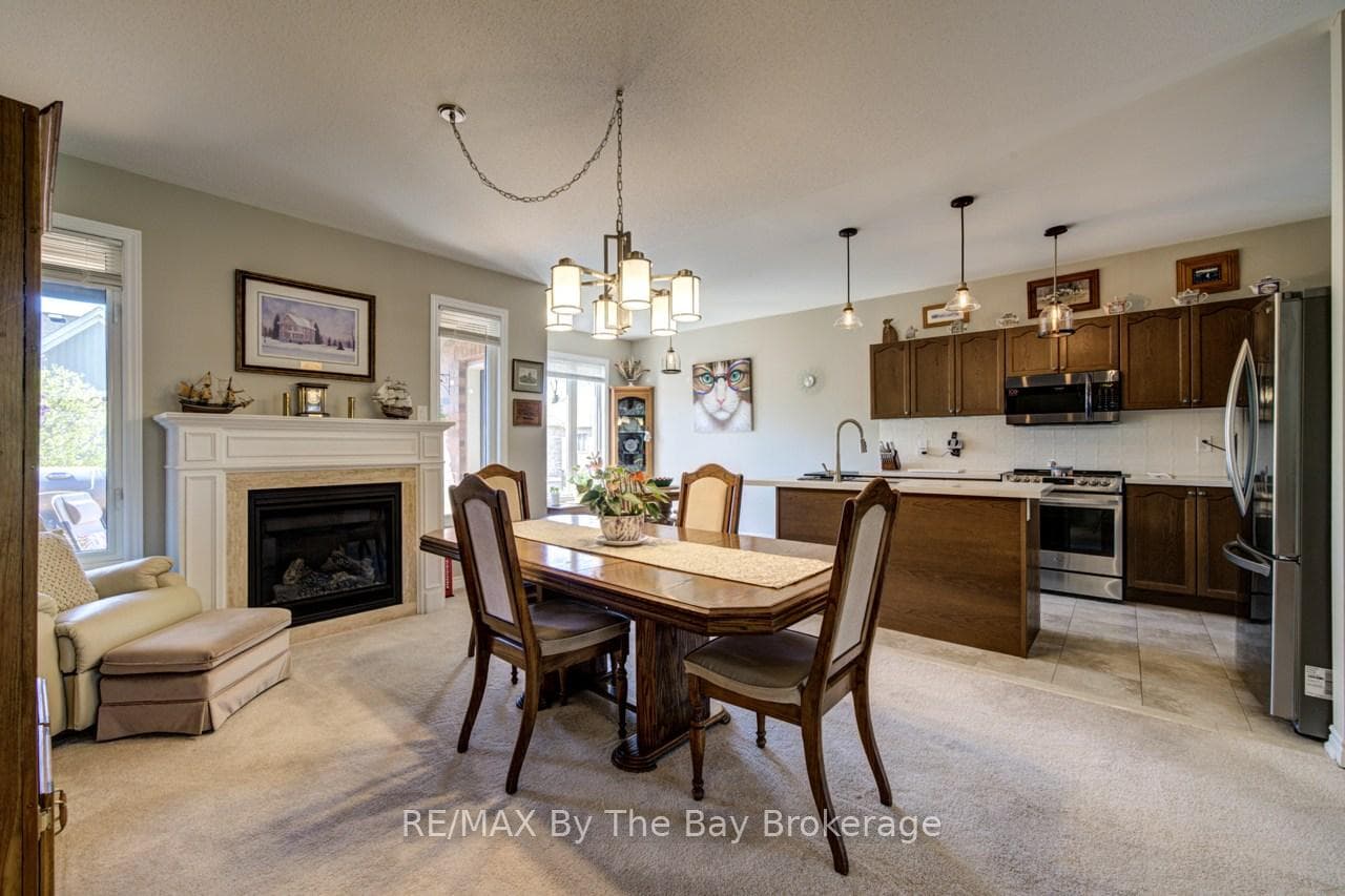 100 ALLEGRA Drive photo 18