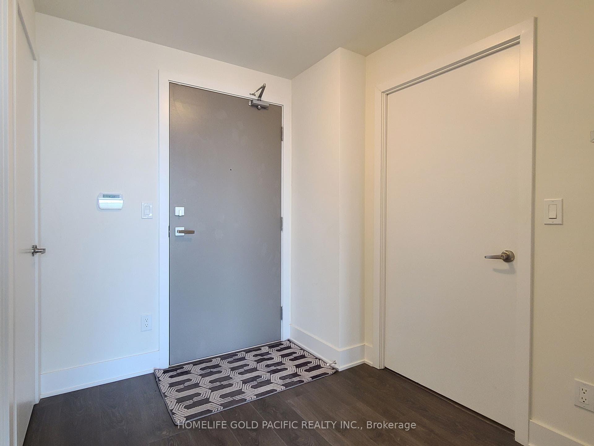 188 Fairview Mall Drive Unit 2709 photo 2