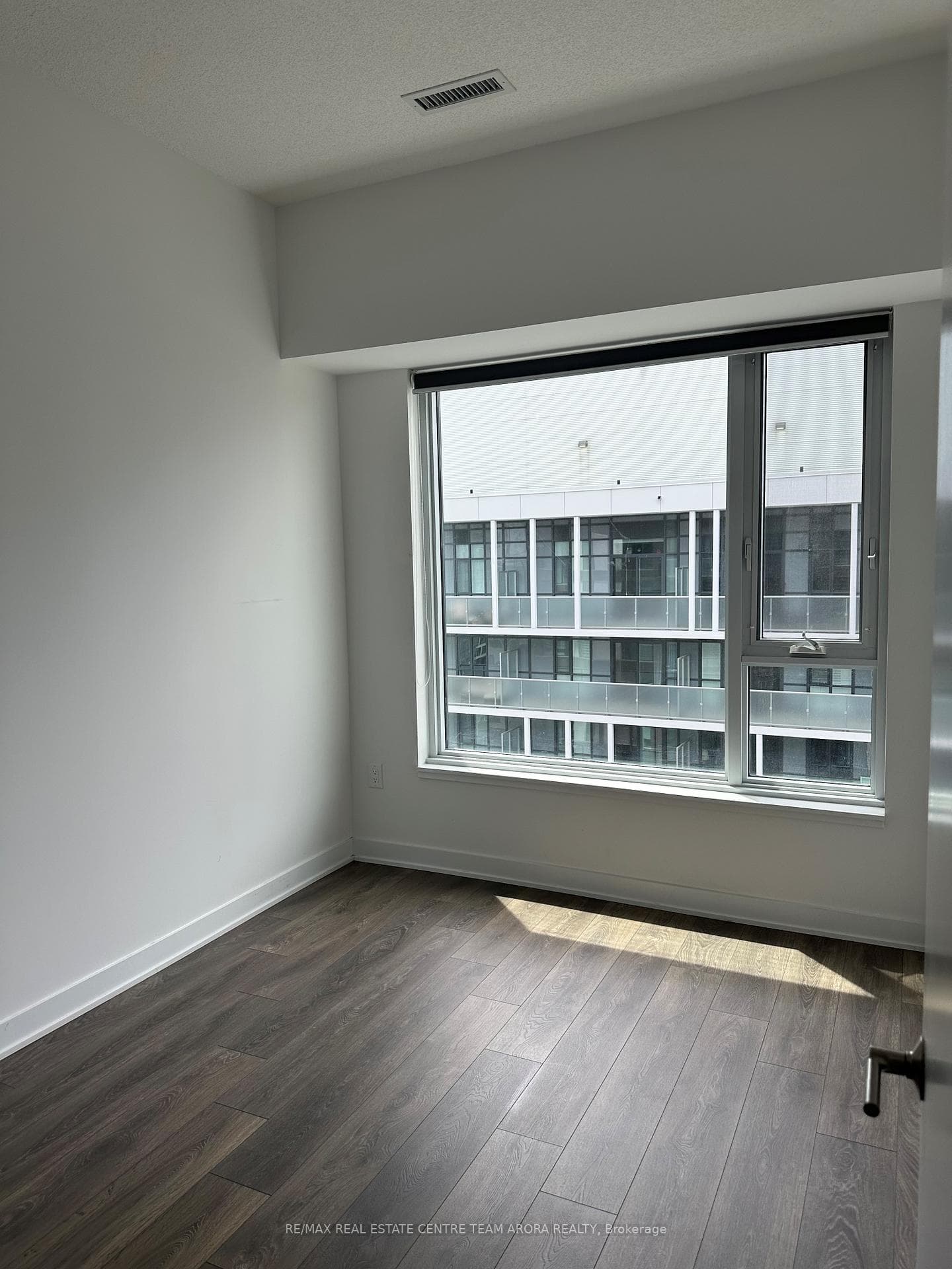 35 Tubman Avenue Unit 1118 photo 4