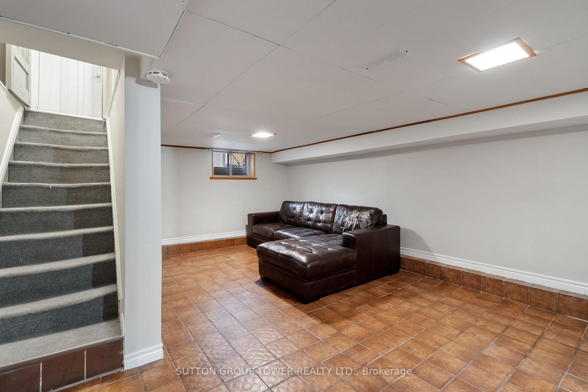 20 Strathmore Boulevard photo 20