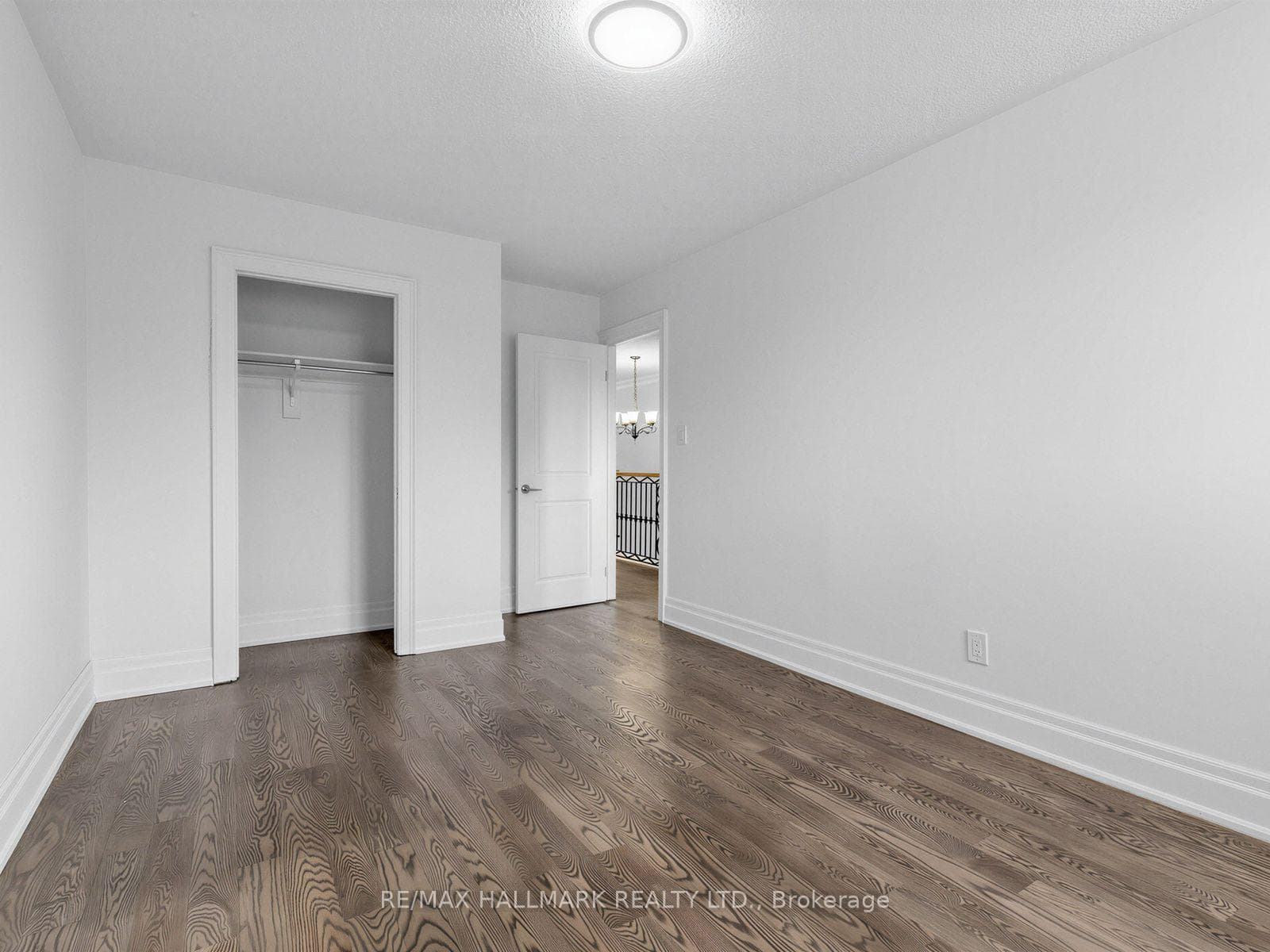 287 Andy Crescent photo 27