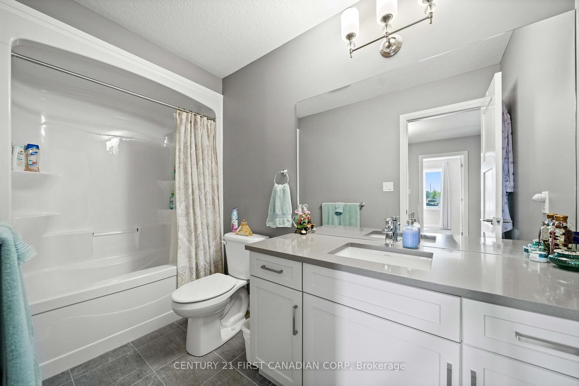 150 Gilmour Drive photo 45