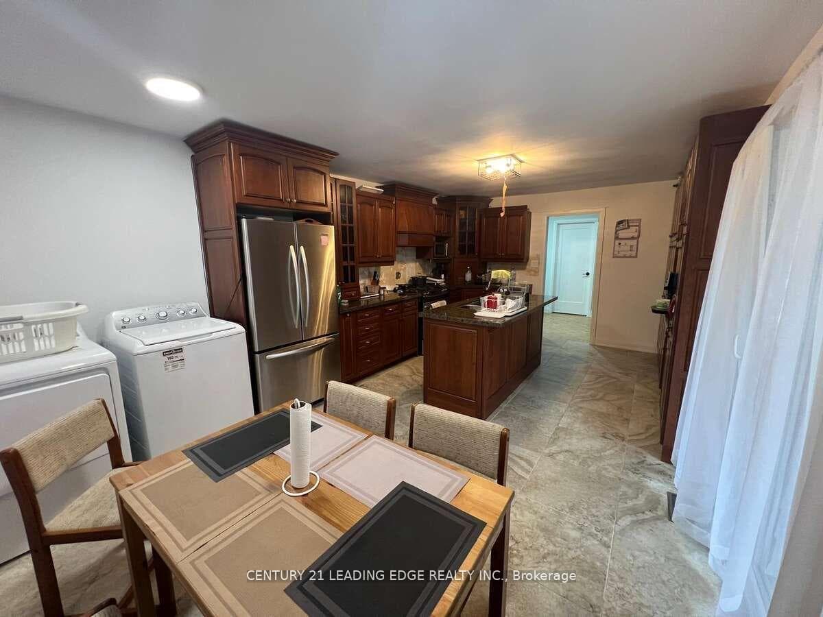 2567 Cliff Road photo 10