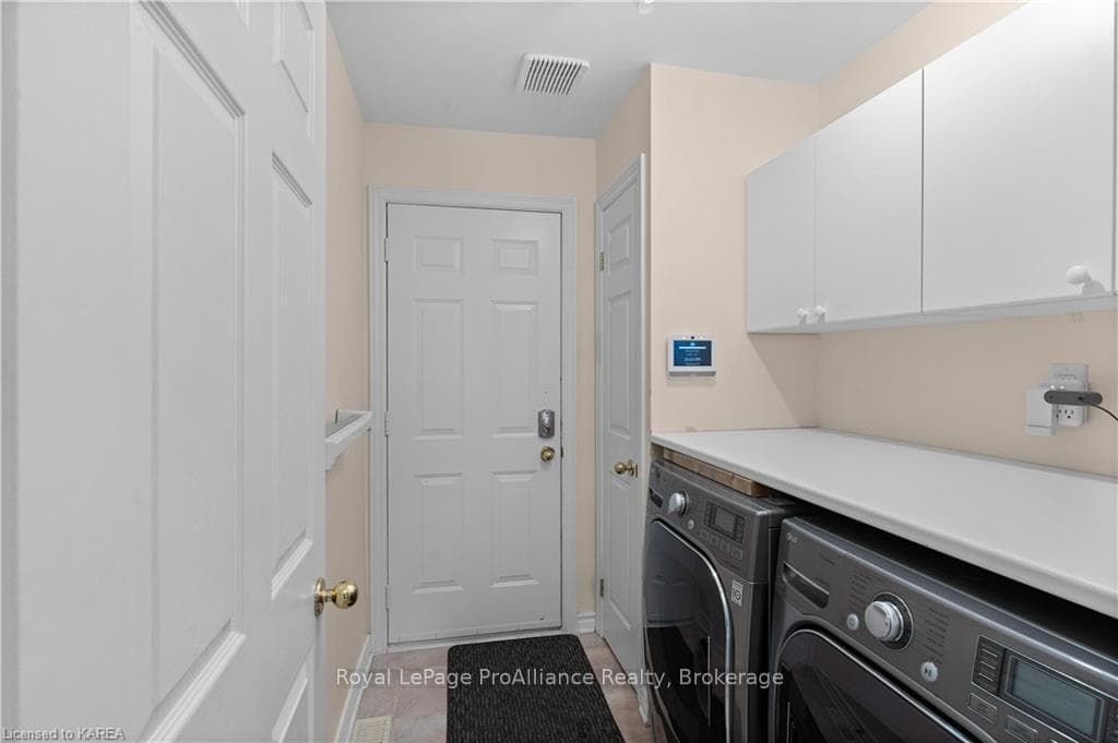 25 KENWOODS Circle photo 14