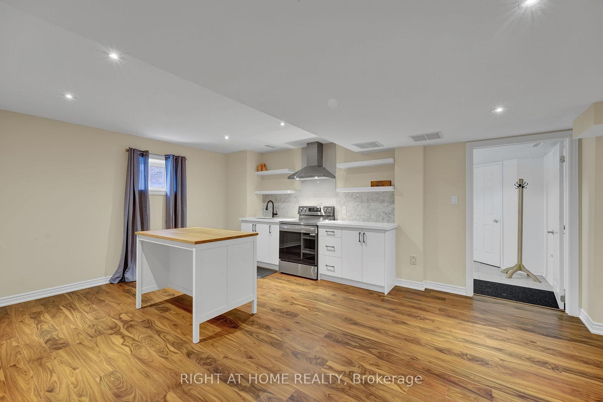 18 Bayel Crescent photo 10