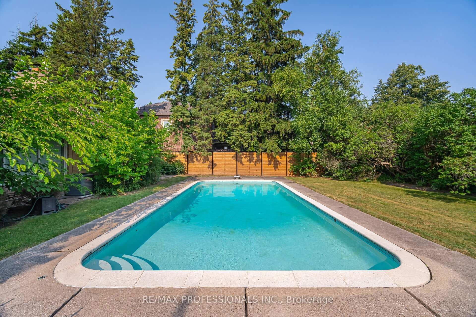55 Bywood Drive photo 20