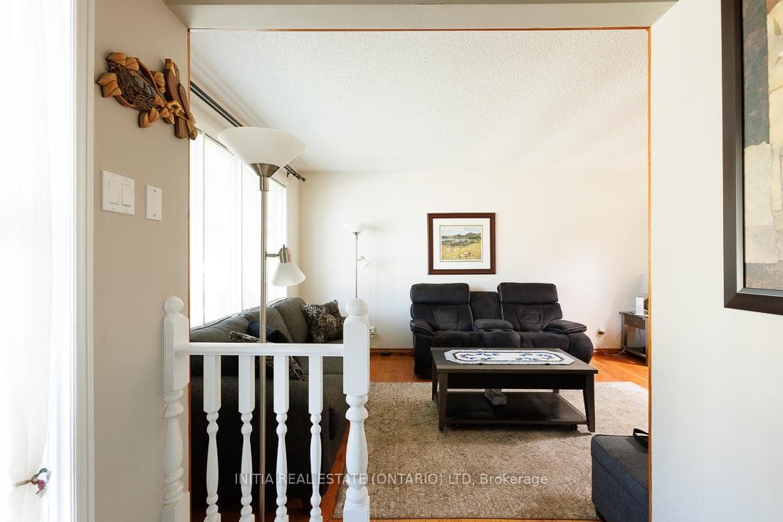 58 Sussex Place photo 5